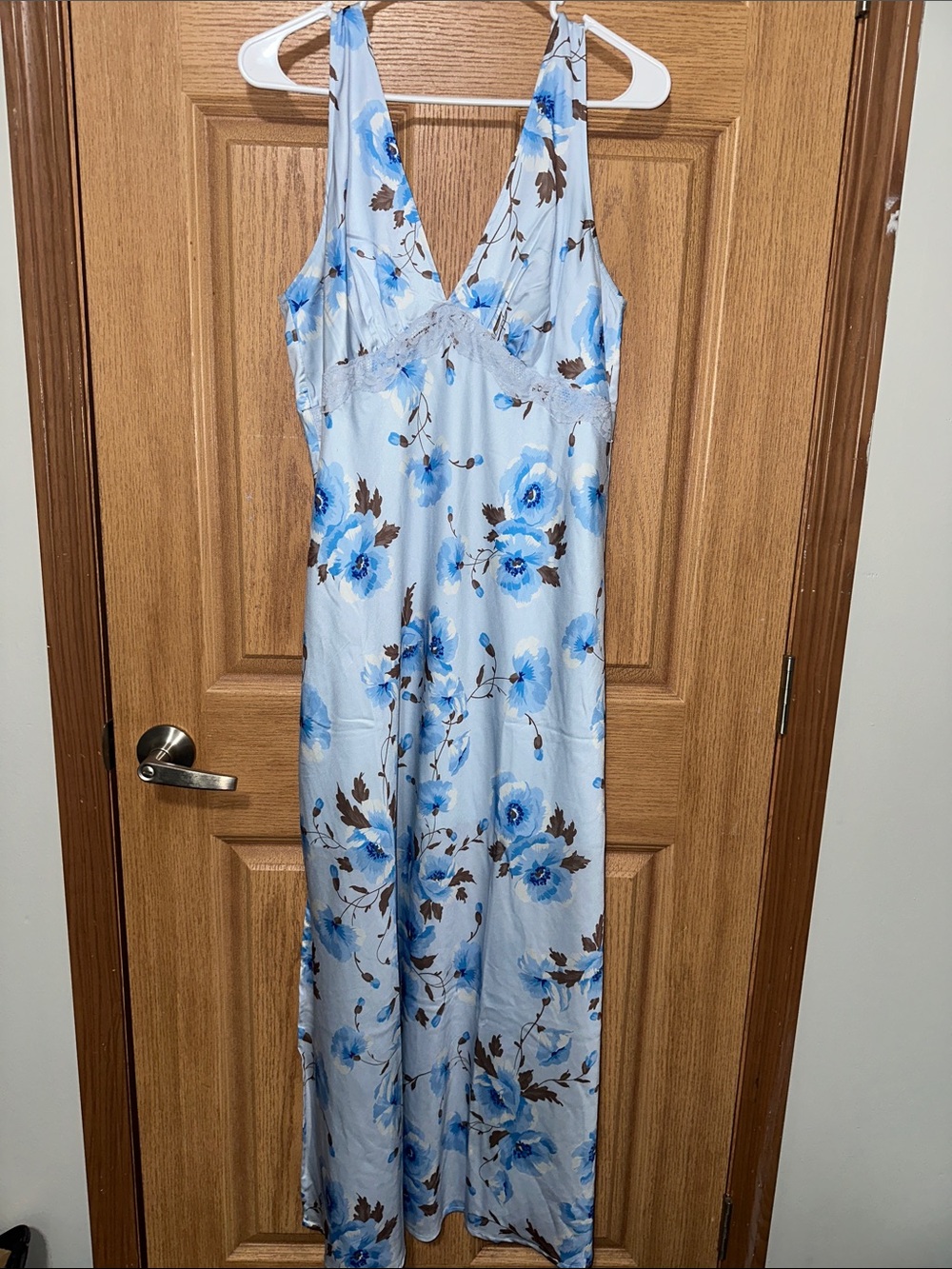 wild fable Light Blue Floral V-Neck Maxi Dress with Blue Blooms